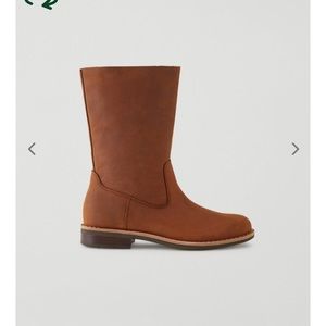 Roots Womens Rollover Boot in Natural colour.